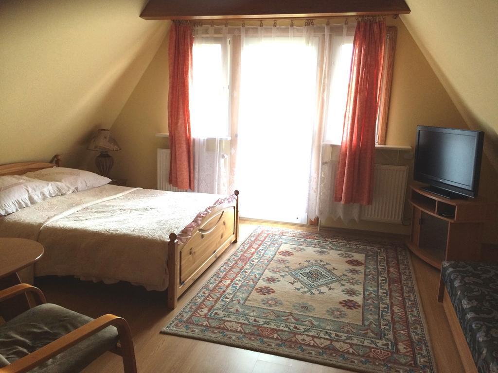 Domek Pod Klonem Agroturystyka Bialowieza Room photo